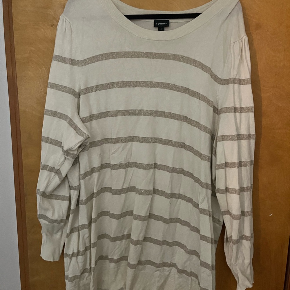 Torrid Cream and Tan Striped Women's Sweater